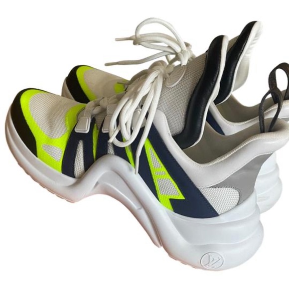 100% Authentic LV womans Archlight Sneakers still in style - Picture 6 of 7